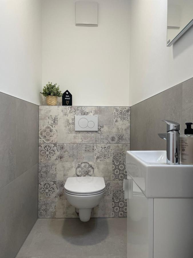 גמונדן Luxury - Apartment Mit Balkon In Seenaehe מראה חיצוני תמונה